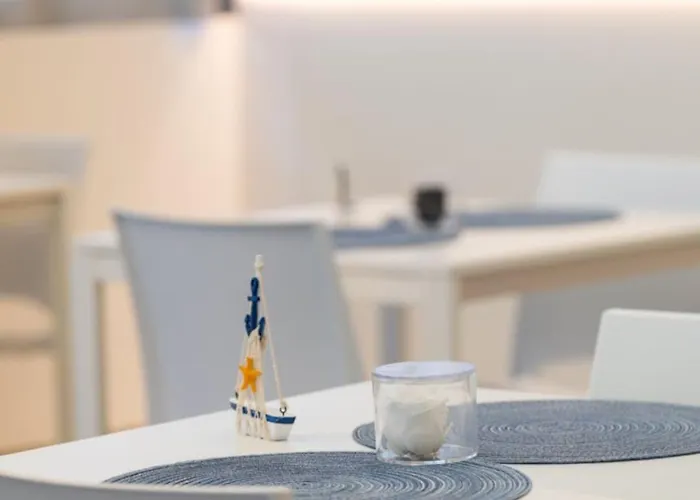 The Sea For Adult Guests מלון 2*