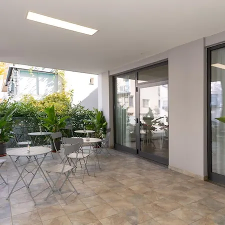 The Sea Adult Guests Only 2*