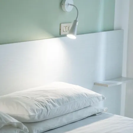 Otel The Sea For Adult Guests