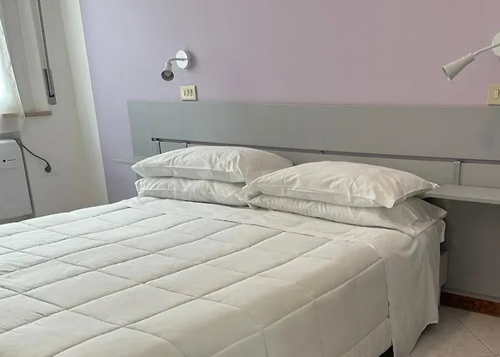 Otel The Sea (adults Only)