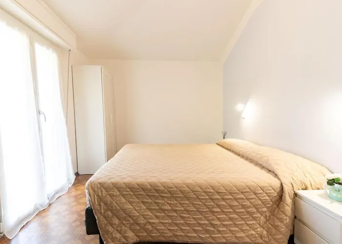 Hotel The Sea For Adult Guests